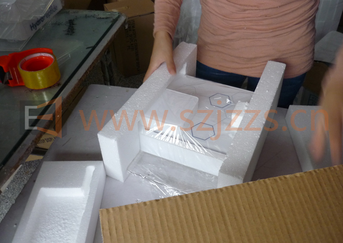 HydroPeptide品牌護(hù)膚品展示架裝箱
