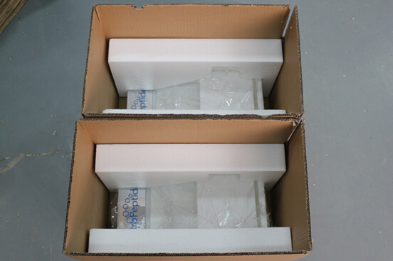 化妝品展示架包裝入箱