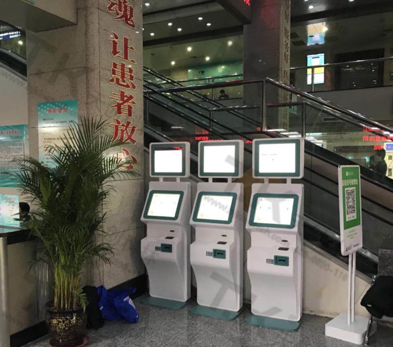 觸摸一體機在醫(yī)院是如何使用的？